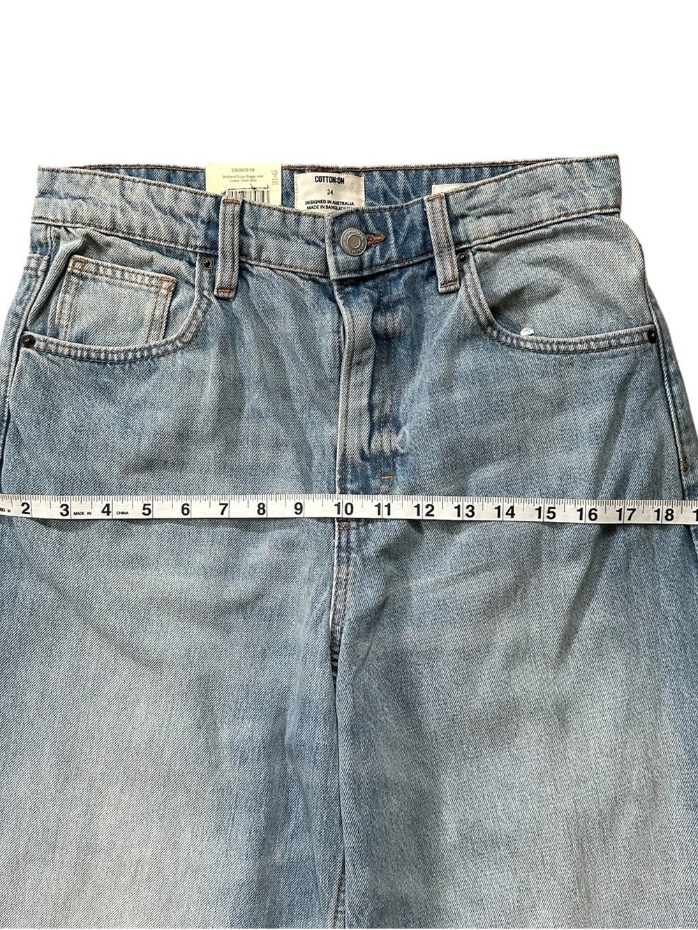 Cotton On Boyfriend Super Baggy Women's Size 24 Blue High Rise Cotton Jeans - Picture 9 of 11